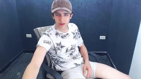 Snapshot of noah_sokolov chatting on 11-15-25, 02:46 noah_sokolov online show from 11-15-25, 02:46