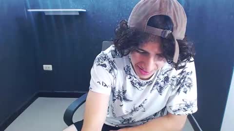 Snapshot of noah_sokolov chatting on 12-16-25, 03:06 noah_sokolov online show from 12-16-25, 03:06