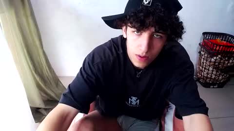 Kervs online show from 03-11-26, 05:52