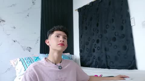 Snapshot of noah_tyler_ chatting on 02-28-26, 07:04 noah tyler online show from 02-28-26, 07:04