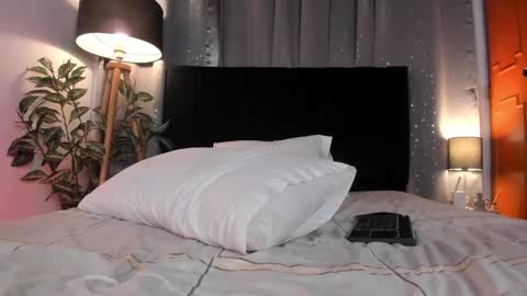 .  . online show from 02-01-25, 11:06