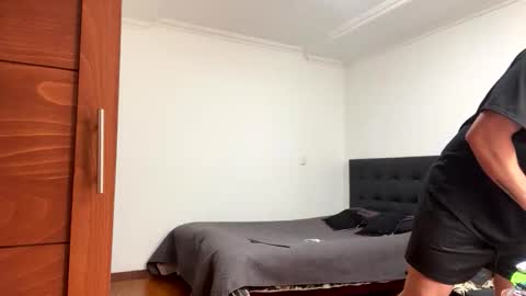 noahsexx98 online show from 10-03-25, 03:42