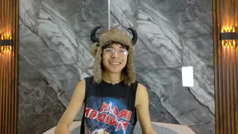    online show from 05-02-26, 11:15