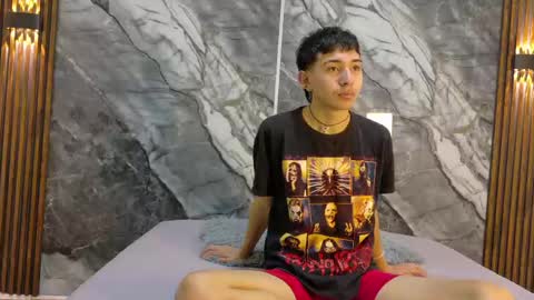 Snapshot of noahwalker__ chatting on 05-31-26, 11:06 online show from 05-31-26, 11:06