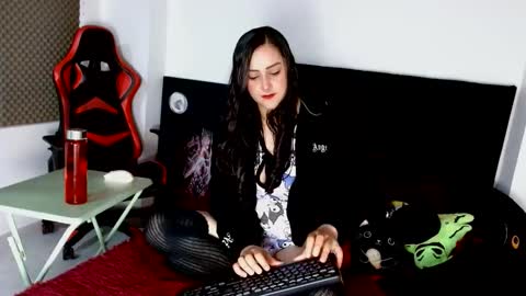 Noamartin online show from 06-10-26, 02:45