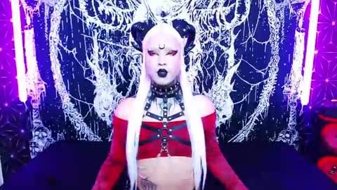 caroline online show from 04-30-26, 12:06