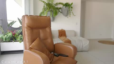 Samantha online show from 04-22-26, 01:01