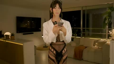 Samantha online show from 05-30-26, 12:41
