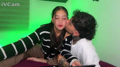 Snapshot of nocturnallovers_ss chatting on 12-02-25, 04:51 Jean Y Isa online show from 12-02-25, 04:51