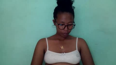 noellah online show from 03-06-25, 12:52