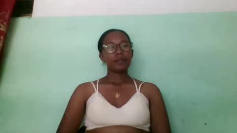 noellah online show from 03-09-25, 04:22