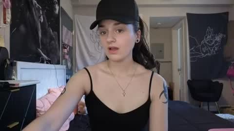 Noelle online show from 06-12-26, 06:18