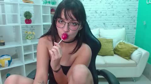 Noeva online show from 09-20-25, 12:00