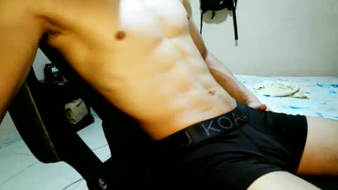 nofacebaby_ online show from 04-21-26, 06:23