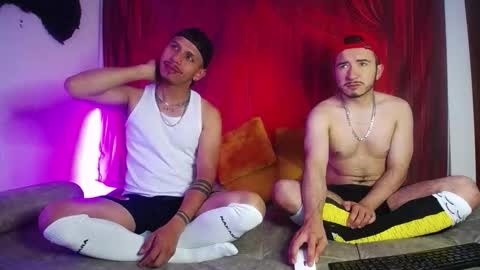 noha_and_iam1 online show from 01-11-26, 11:59