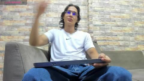 Snapshot of noha_castellano chatting on 03-02-26, 01:18 online show from 03-02-26, 01:18