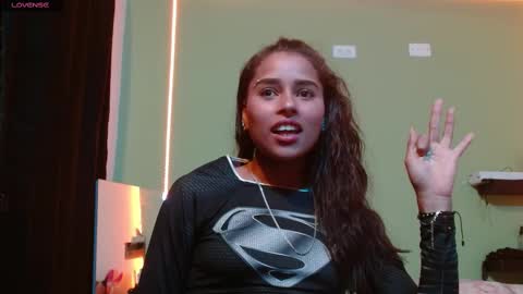 Noha Thomson online show from 03-02-25, 01:15