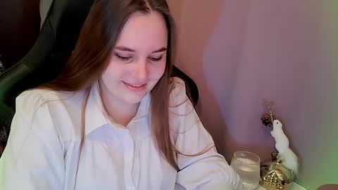 Snapshot of noir_ember_ chatting on 01-10-26, 08:16 noir_ember_ online show from 01-10-26, 08:16