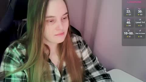 noir_ember_ online show from 04-28-26, 06:24
