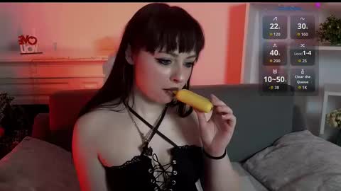 Snapshot of noirael chatting on 01-14-26, 10:25 Noirael online show from 01-14-26, 10:25