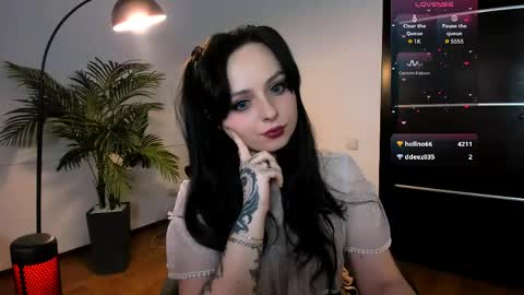 Noirael online show from 04-18-26, 07:07