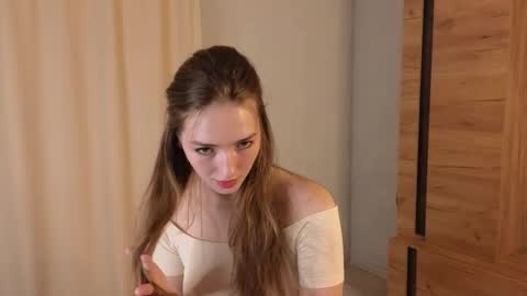 Sophie online show from 02-19-26, 06:20