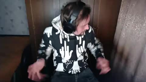 Noise Zero online show from 11-14-25, 11:02