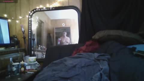 Snapshot of noliana420 chatting on 11-09-25, 01:26 Noliana online show from 11-09-25, 01:26