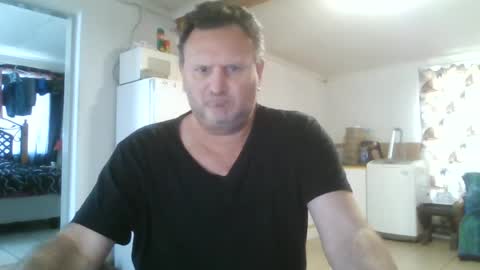 Nollie online show from 06-28-26, 10:54