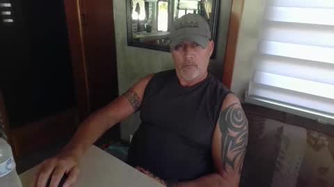 Snapshot of nomadfreedom chatting on 01-12-26, 04:01 nomadfreedom online show from 01-12-26, 04:01