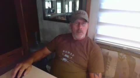 Snapshot of nomadfreedom chatting on 06-13-26, 10:24 nomadfreedom online show from 06-13-26, 10:24
