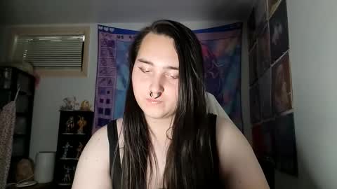 nonbinarybeauty20 online show from 01-30-25, 10:19