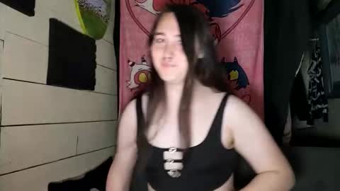 Snapshot of nonbinarybeauty20 chatting on 06-04-26, 09:48 nonbinarybeauty20 online show from 06-04-26, 09:48