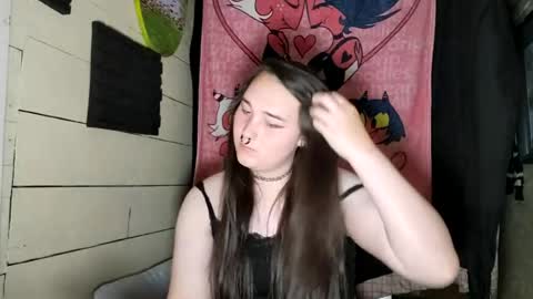 Snapshot of nonbinarybeauty20 chatting on 06-23-26, 03:26 nonbinarybeauty20 online show from 06-23-26, 03:26