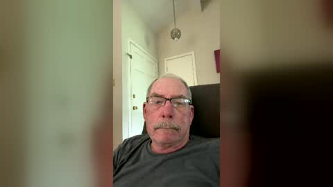 nopubes online show from 06-21-26, 06:43