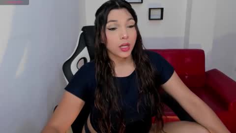 Nora online show from 03-26-26, 03:23