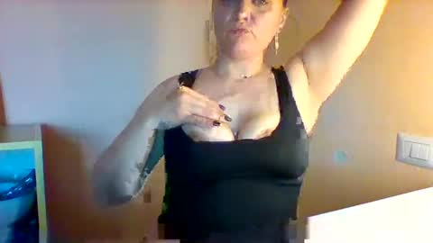 Snapshot of norahblankasweet chatting on 05-26-26, 07:04 norahblankasweet online show from 05-26-26, 07:04