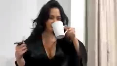 Ariana online show from 04-03-26, 06:39