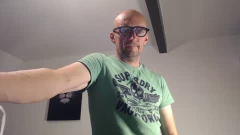 nordicrunner76 online show from 07-05-26, 12:06