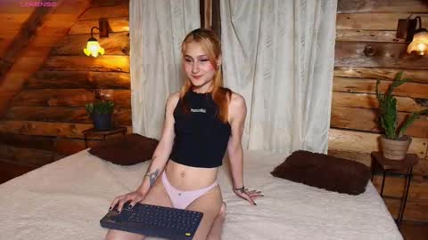 Snapshot of nordikandclem chatting on 01-06-26, 01:09 Nordik and clementine online show from 01-06-26, 01:09