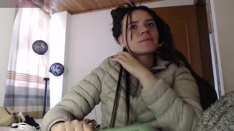 noreen_ online show from 11-11-25, 04:40