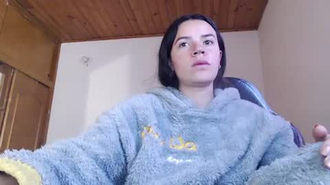 noreen_ online show from 06-23-26, 03:43