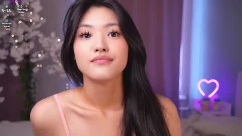 Snapshot of noreenbeckey chatting on 07-14-26, 08:52 Nore online show from 07-14-26, 08:52