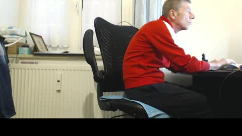 Normuc online show from 04-05-26, 03:09