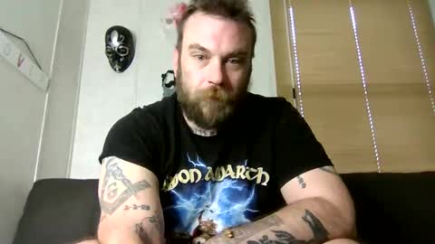 norsirish online show from 10-26-25, 01:17