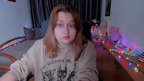 NORA online show from 07-09-26, 07:07