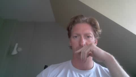 norway_male online show from 07-06-26, 04:53