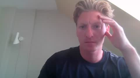 norway_male online show from 07-21-26, 01:46