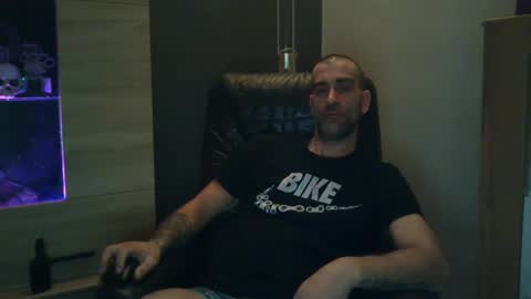 Snapshot of not4one chatting on 02-03-25, 03:42 not4one online show from 02-03-25, 03:42