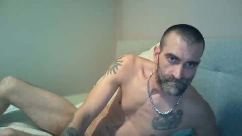 Snapshot of not4one chatting on 02-09-25, 10:00 not4one online show from 02-09-25, 10:00